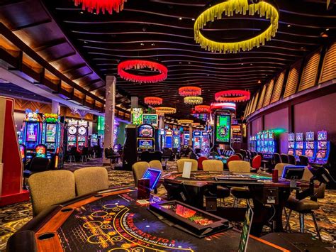 winnipeg casinos club regent casino.